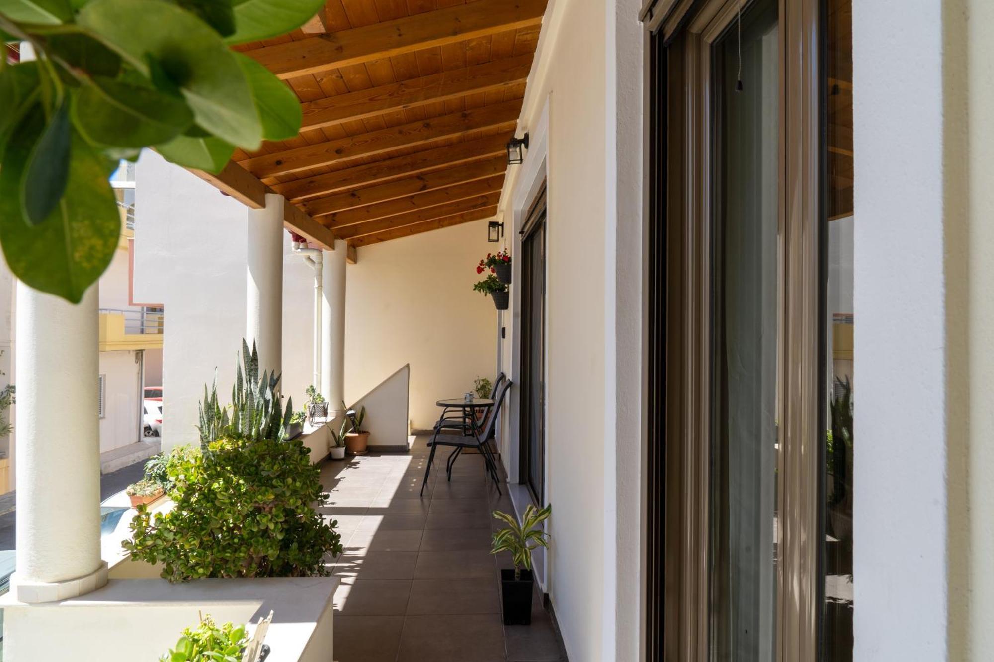 Nefele Maisonette Near Centre Heraklion (Crete)