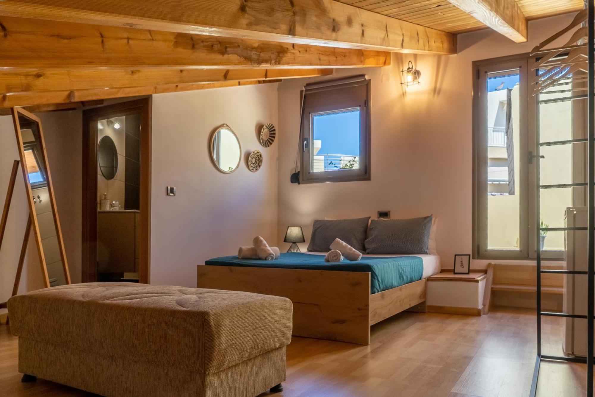 Nefele Maisonette Near Centre Heraklion (Crete)